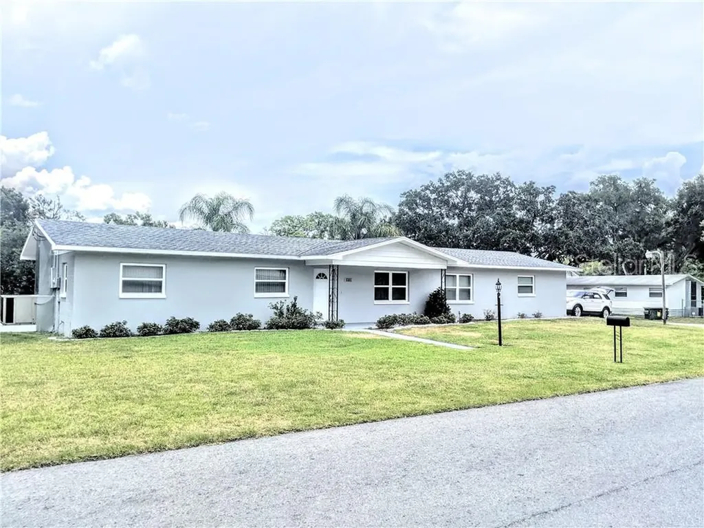 39155 12th Avenue Zephyrhills FL 33542