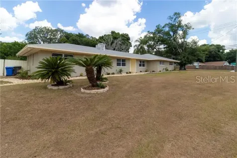1002 Meadow Lane Brandon FL 33511