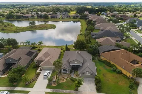 8884 Beacon Hill Avenue Mount Dora FL 32757