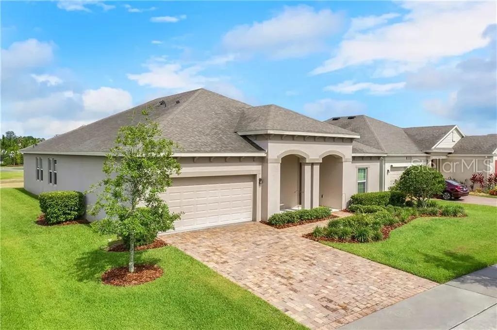 15531 Lake Burnett Shore Court Winter Garden FL 34787