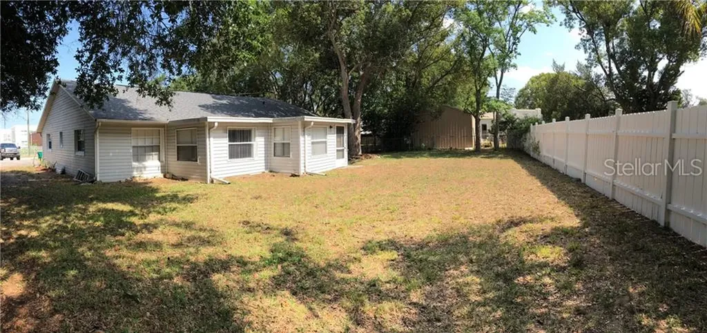 651 Fahnstock Street Eustis FL 32726