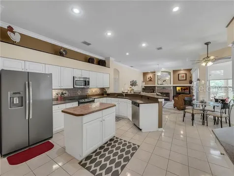 387 Deer Pointe Circle Casselberry FL 32707