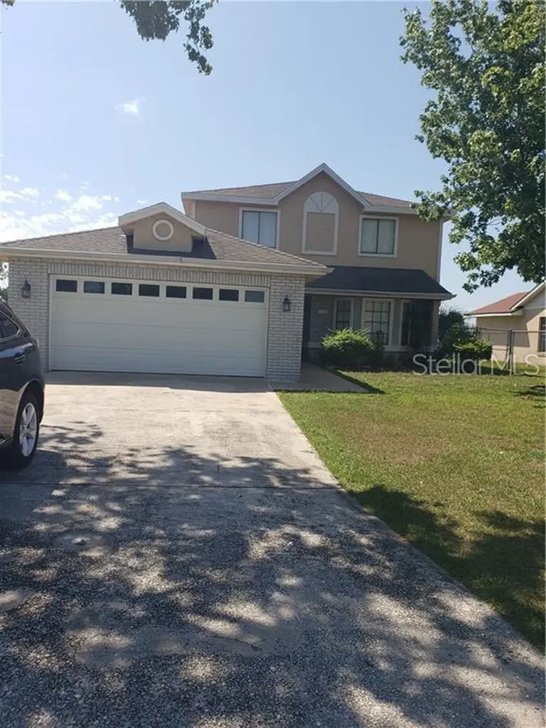 156 Acapulco Drive Kissimmee FL 34743
