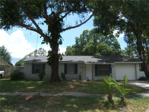3706 Meadowbreeze Drive Tampa FL 33619