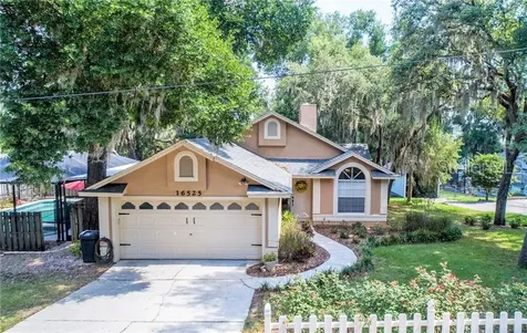 16525 Highland Avenue Montverde FL 34756
