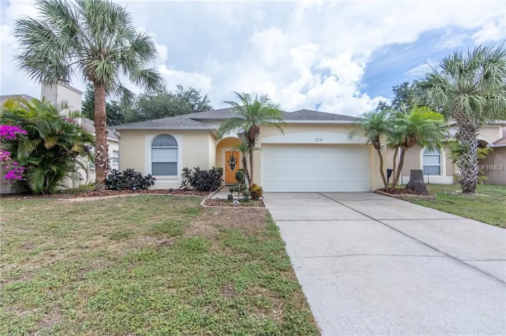 12735 Woodbury Oaks Drive Orlando FL 32828