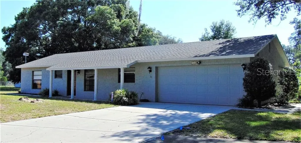 8320 Angela Court Zephyrhills FL 33541
