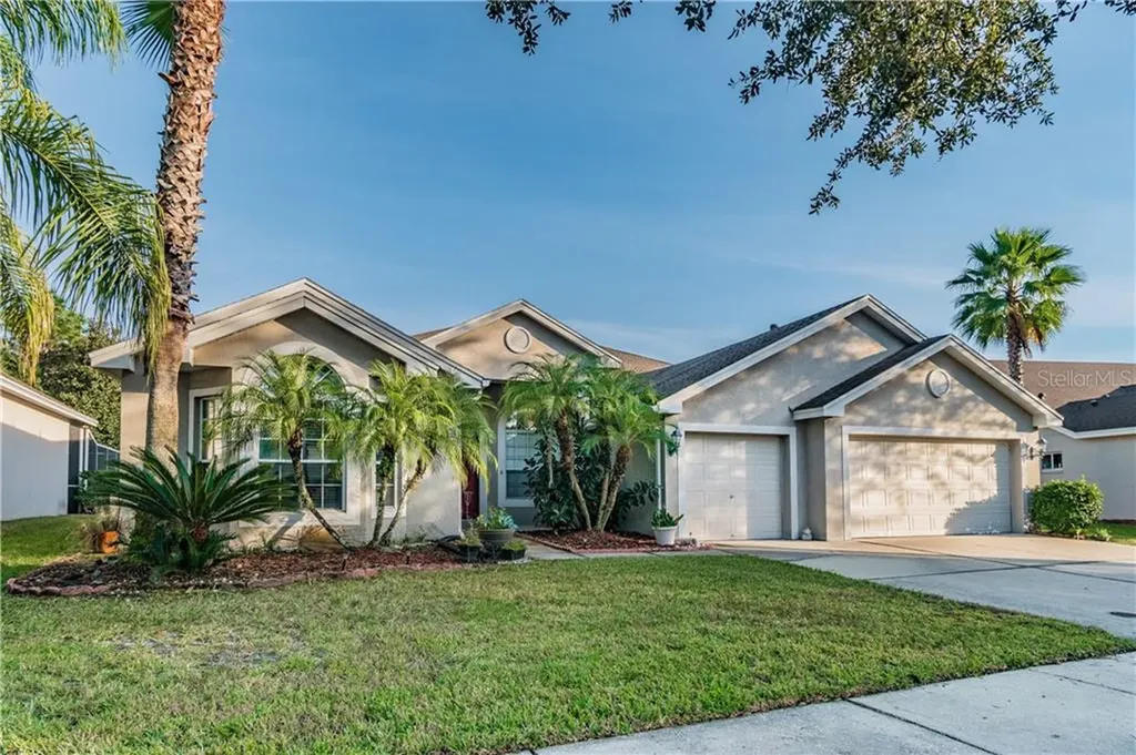 8305 Golden Prairie Drive Tampa FL 33647