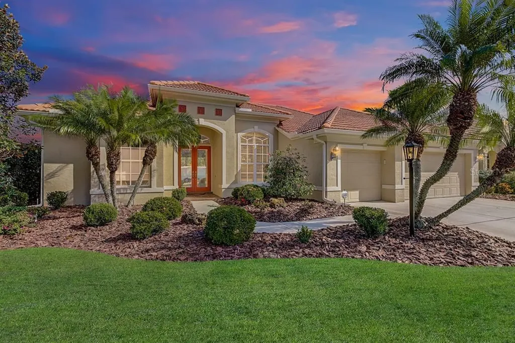 4929 Woodhurst Drive Sarasota FL 34243