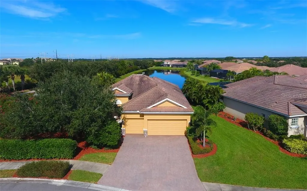 408 Grand Preserve Cove Bradenton FL 34212