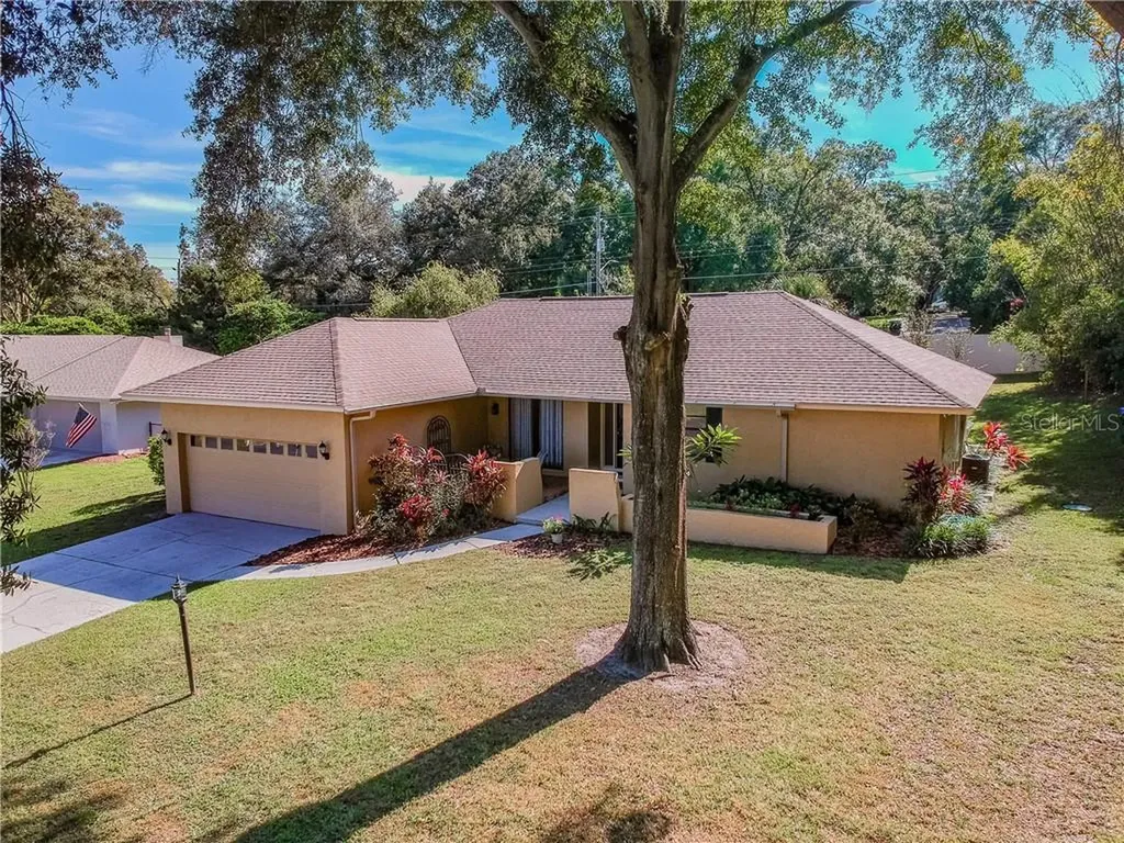 1125 Hallamwood Trail S Lakeland FL 33813