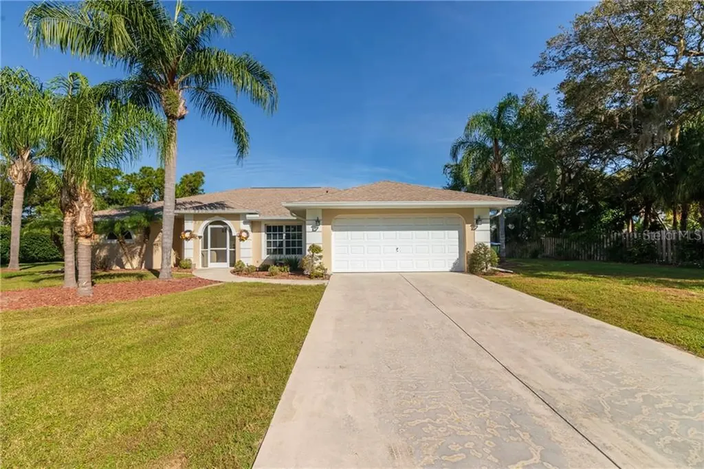 3802 Fairchild Avenue North Port FL 34287