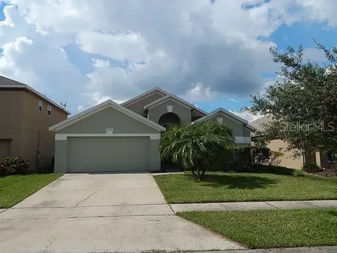 2717 Lucas Lakes Lane Kissimmee FL 34744