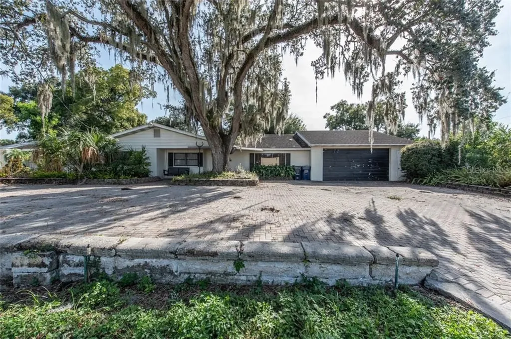 3216 W La Salle Street Tampa FL 33607