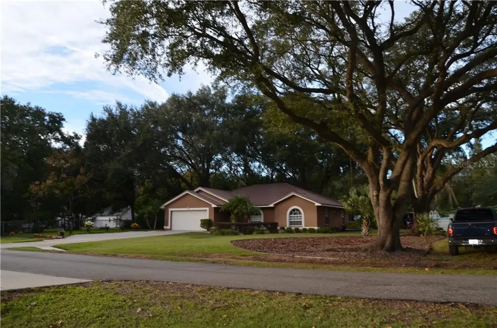 2806 Sedona Trace Plant City FL 33566