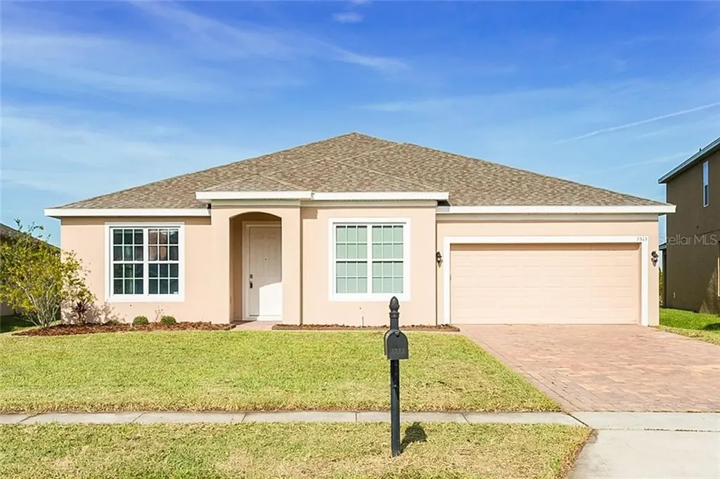 3513 Hook Bill Drive Saint Cloud FL 34772