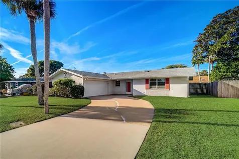 1324 Margina Avenue Daytona Beach FL 32114