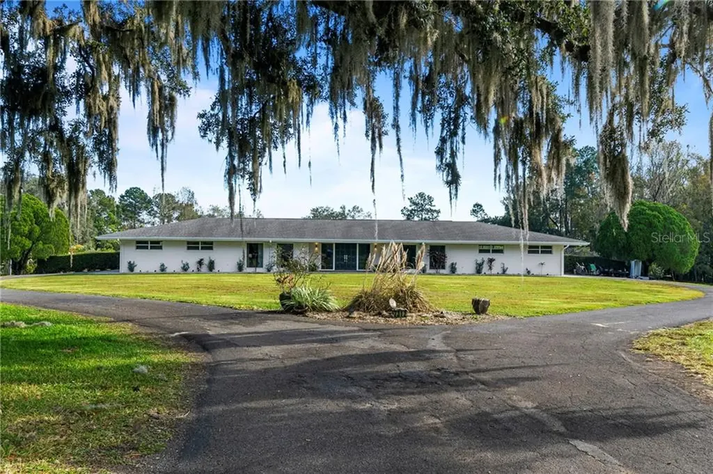 7312 Griffin Road Brooksville FL 34601