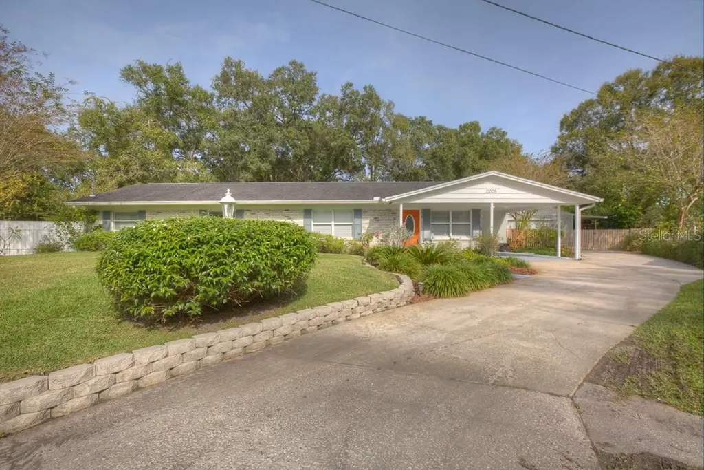 12005 Gaines Court Tampa FL 33618