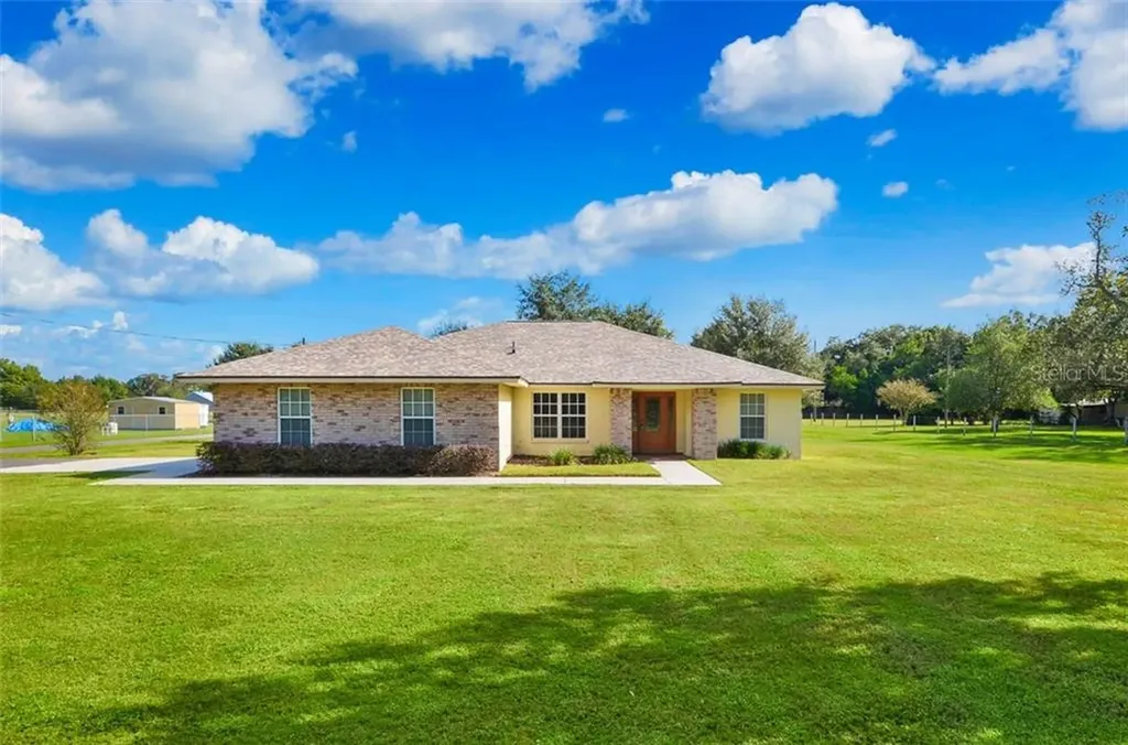 4709 Valencia Orange Trail Plant City FL 33567