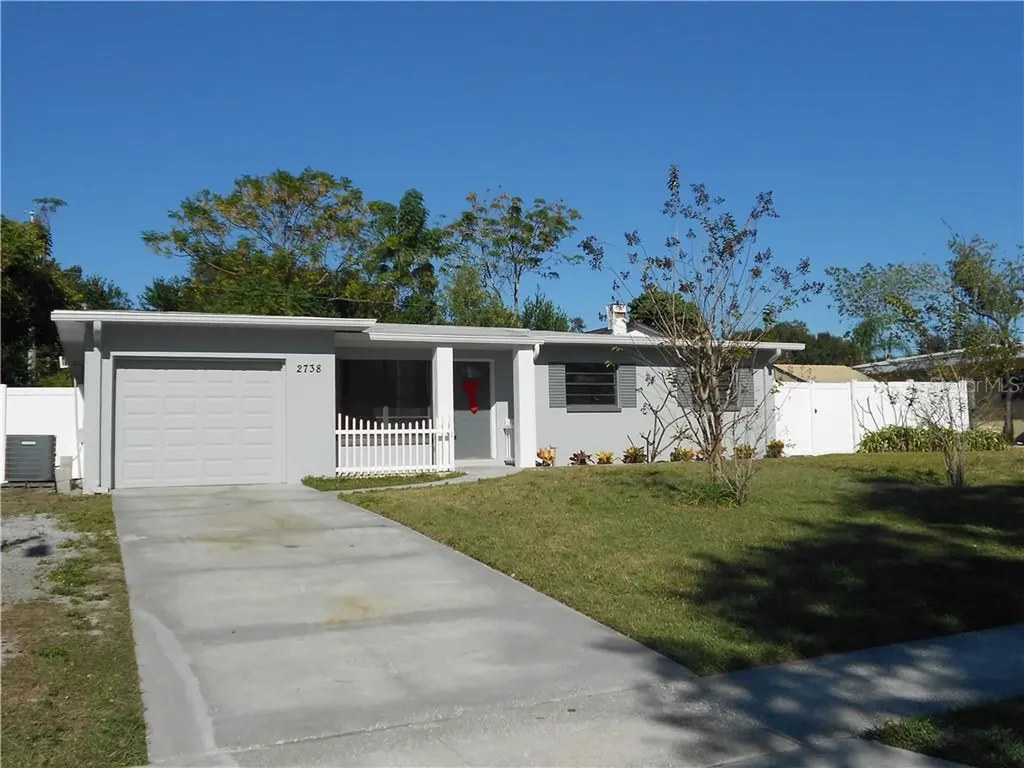 2738 Shaddock Drive Clearwater FL 33759
