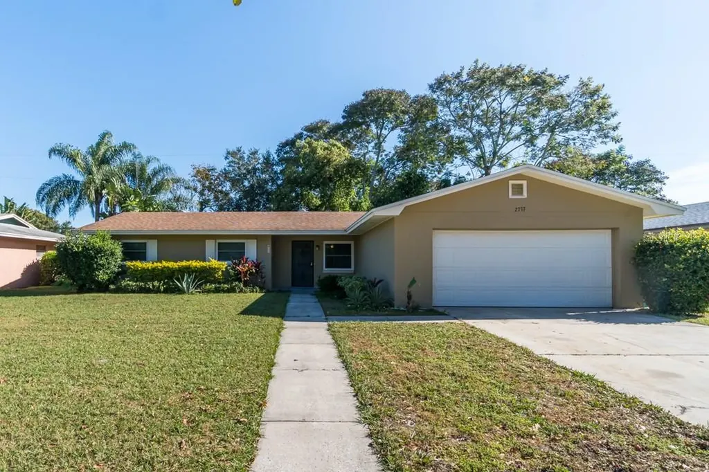 2777 Clear Cove Lane Orlando FL 32805
