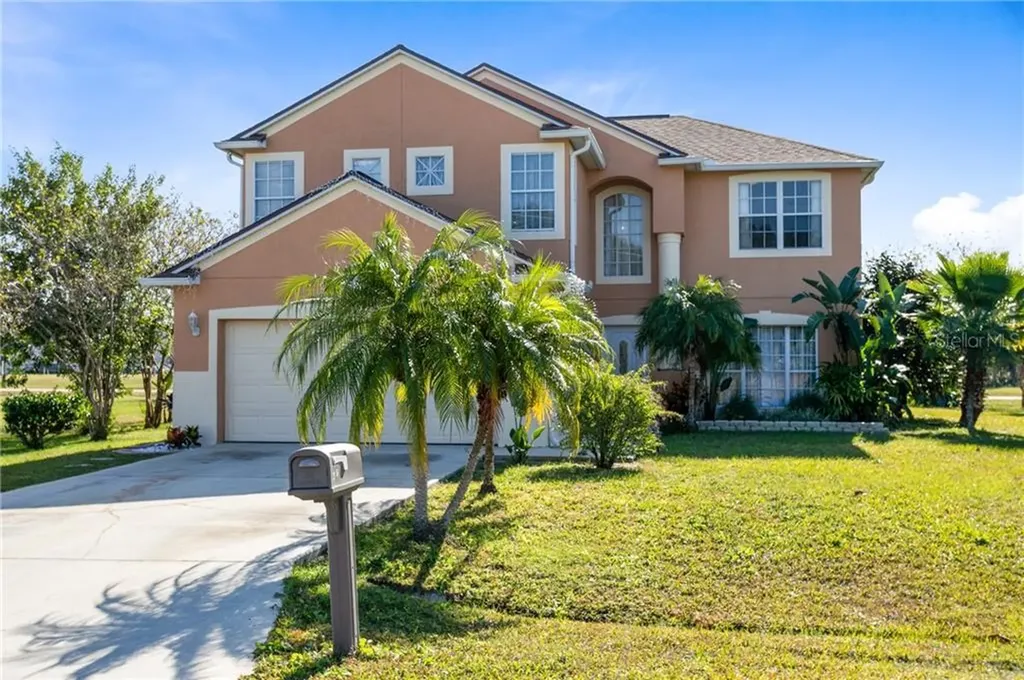 437 Bridgewater Court Kissimmee FL 34758