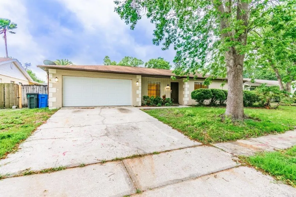 4422 Ranchwood Lane Tampa FL 33624