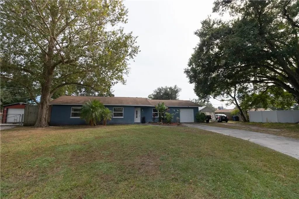 2608 Asturias Place Tampa FL 33619
