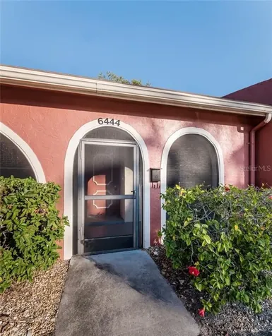 6444 Bonnie Bay Circle N Pinellas Park FL 33781