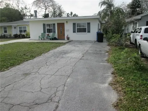 7120 36th Avenue N St Petersburg FL 33710