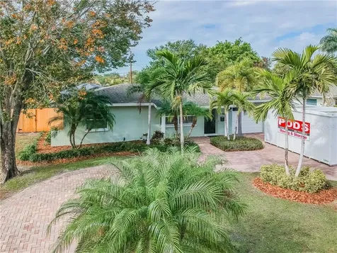 4498 Birch Street NE St Petersburg FL 33703