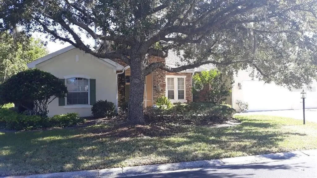 2920 Hampton Place Court Plant City FL 33566