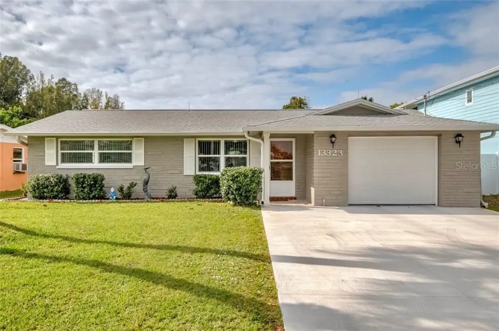 13323 Susan Drive Hudson FL 34667