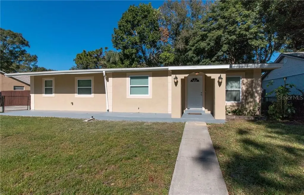 5106 Chilkoot Street Tampa FL 33617
