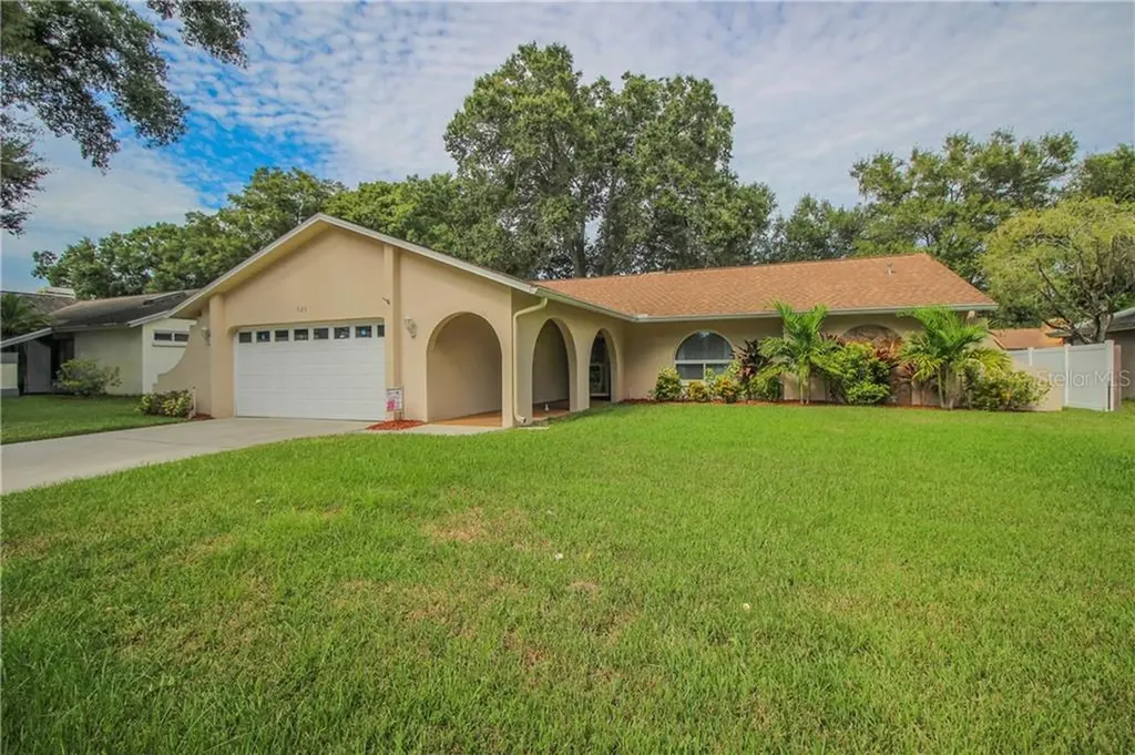 523 Humphries Road Safety Harbor FL 34695