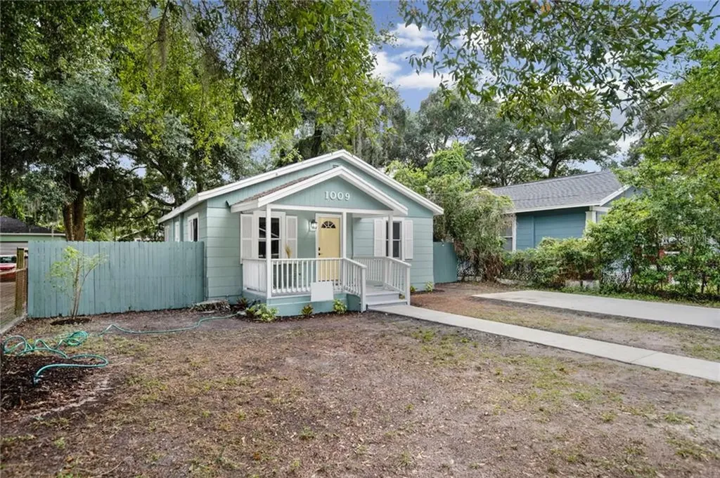 1009 E North Bay Street Tampa FL 33603