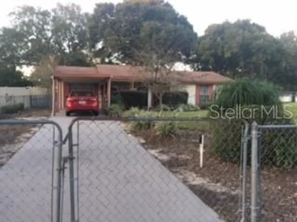 211 Nita Drive Seffner FL 33584