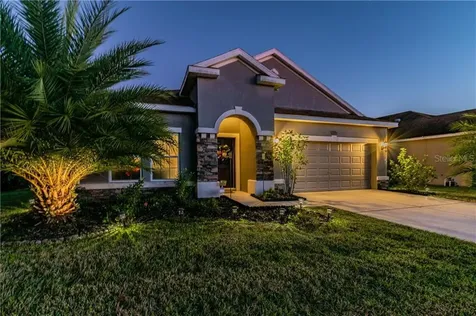 3902 Pacente Loop Wesley Chapel FL 33543
