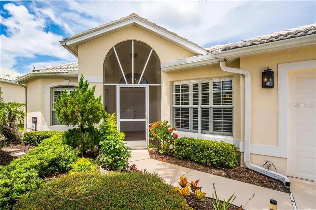 4030 Via Mirada Sarasota FL 34238