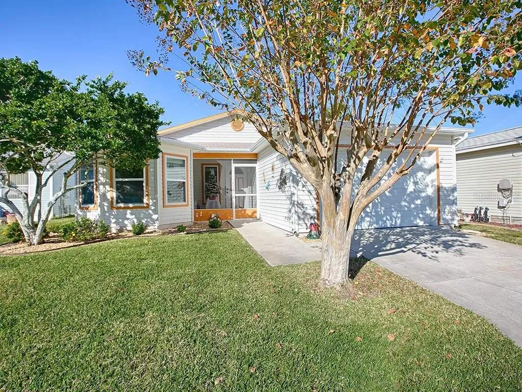 32213 Sweet Briar Court Leesburg FL 34748