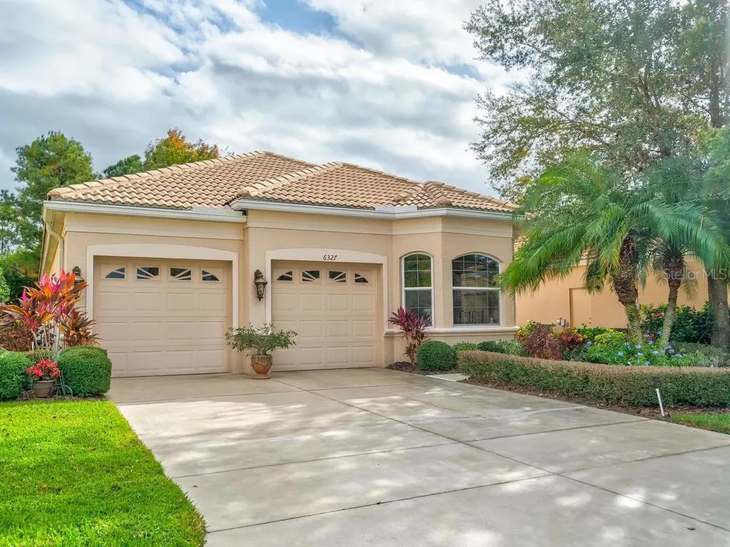 6327 Wingspan Way Bradenton FL 34203