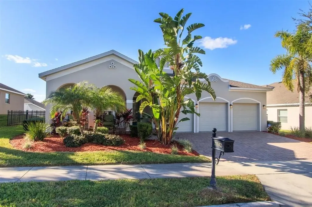 2142 Redmark Lane Winter Garden FL 34787