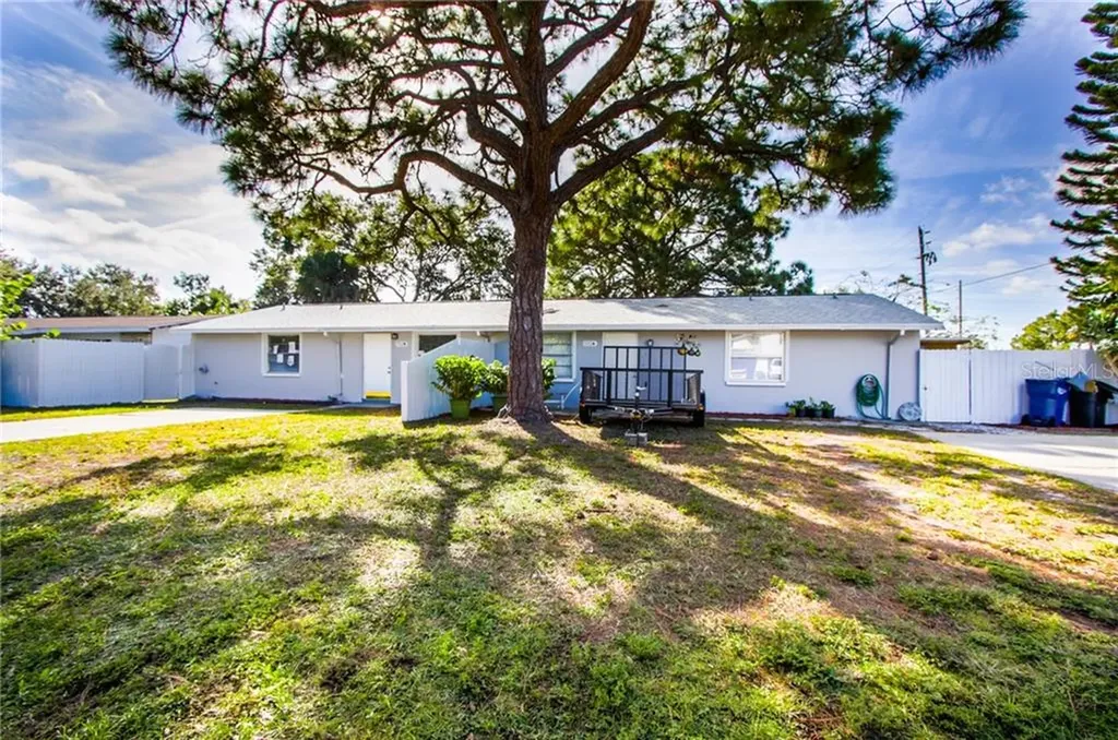 3312 52nd Avenue Drive W Bradenton FL 34207