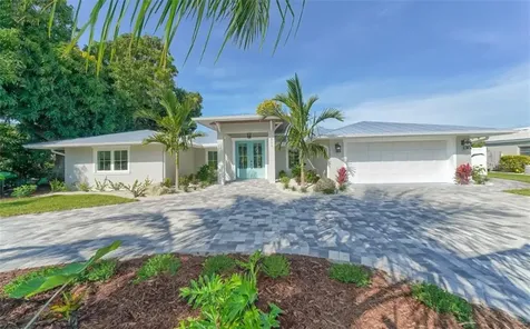 511 Spinnaker Lane Longboat Key FL 34228
