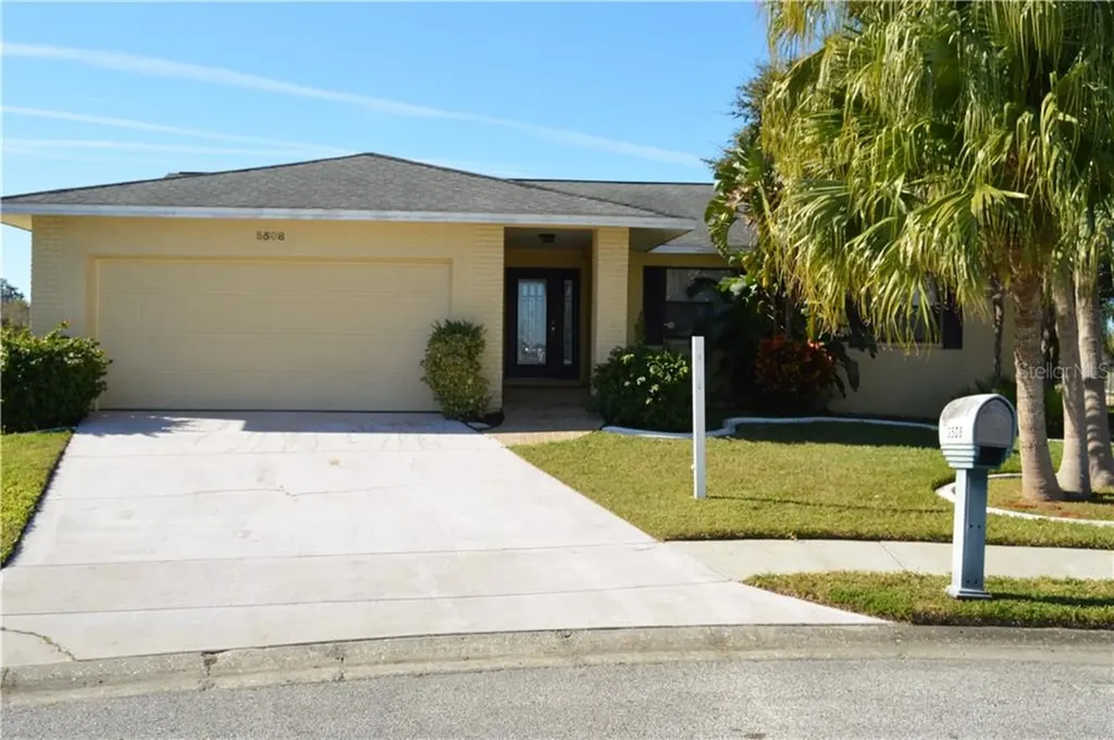 3508 Westminister Court Holiday FL 34691