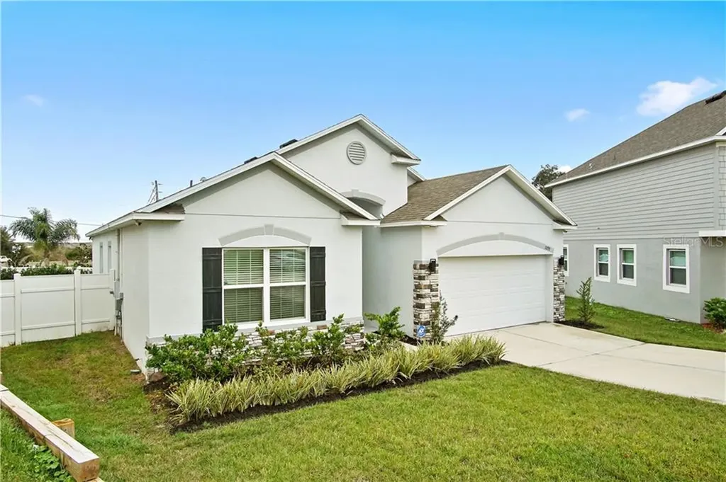1293 Water Willow Drive Groveland FL 34736
