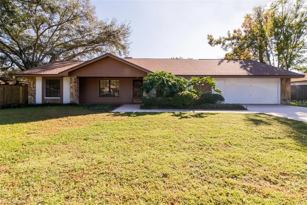 6705 E 113th Avenue Temple Terrace FL 33617