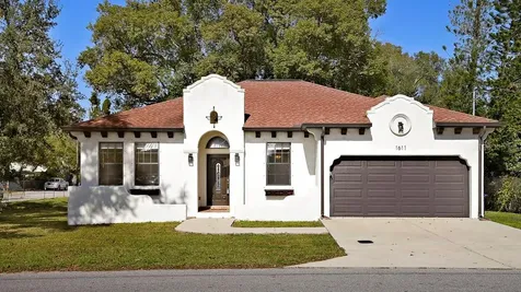 1611 W Hamilton Avenue Tampa FL 33604