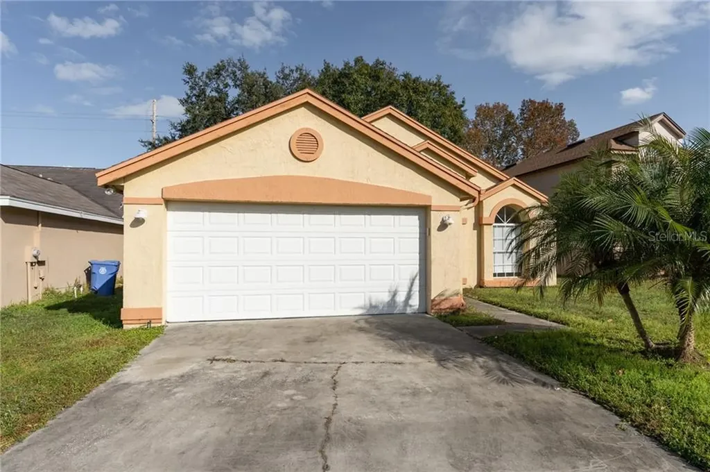 1023 Kelly Creek Circle Oviedo FL 32765